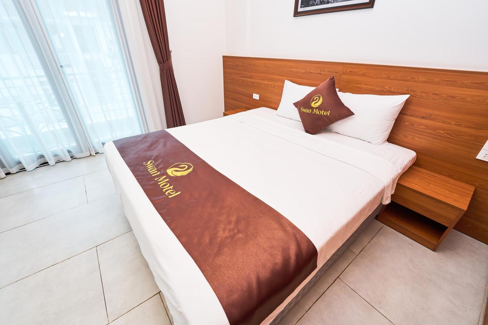 Swan Motel Ha Long Esterno foto